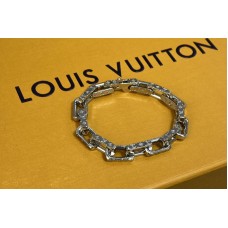 Louis Vuitton M64224 Monogram Chain bracelet in Silver-color