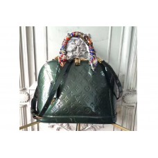 Louis Vuitton M90321 Alam PM Bag in Green Monogram Vernis Leather Louis Vuitton M90321 Alam PM Bag in Green Monogram Vernis Leather