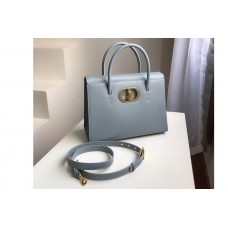 Christian Dior Mior Large St Honoré tote bag in Blue Grained Calfskin Christian Dior Mior Large St Honoré tote bag in Blue Grained Calfskin