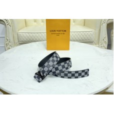 Louis Vuitton MP289V Anagram 40mm reversible belt in Black/White Distorted Damier canvas With Black Buckle Louis Vuitton MP289V Anagram 40mm reversible belt in Black/White Distorted Damier canvas With Black Buckle