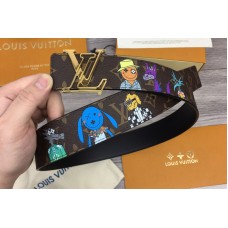 Louis Vuitton MP291T Shape 40mm reversible belt in Monogram canvas and leather With Gold Buckle