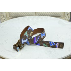 Louis Vuitton MP294V LVXInitiales 40mm reversible belt in Monogram canvas With Gold Buckle