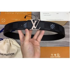 Louis Vuitton MP314T Initials 40mm reversible belt in Damier Graphite With Silver Buckle Louis Vuitton MP314T Initials 40mm reversible belt in Damier Graphite With Silver Buckle
