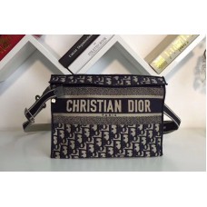 Dior Mlutch bag in Blue Dior Oblique embroidered canvas Dior Mlutch bag in Blue Dior Oblique embroidered canvas