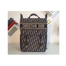 Dior Mmbroidered Canvas Backpack in Blue Dior Oblique embroidered canvas Dior Mmbroidered Canvas Backpack in Blue Dior Oblique embroidered canvas